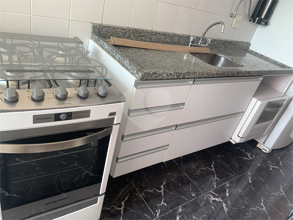 Apartamento para locação totalmente mobiliado 2 dormitórios e uma Vaga