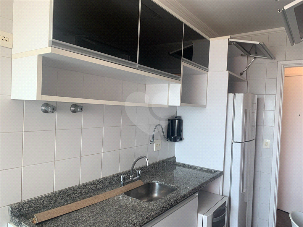Apartamento para locação totalmente mobiliado 2 dormitórios e uma Vaga