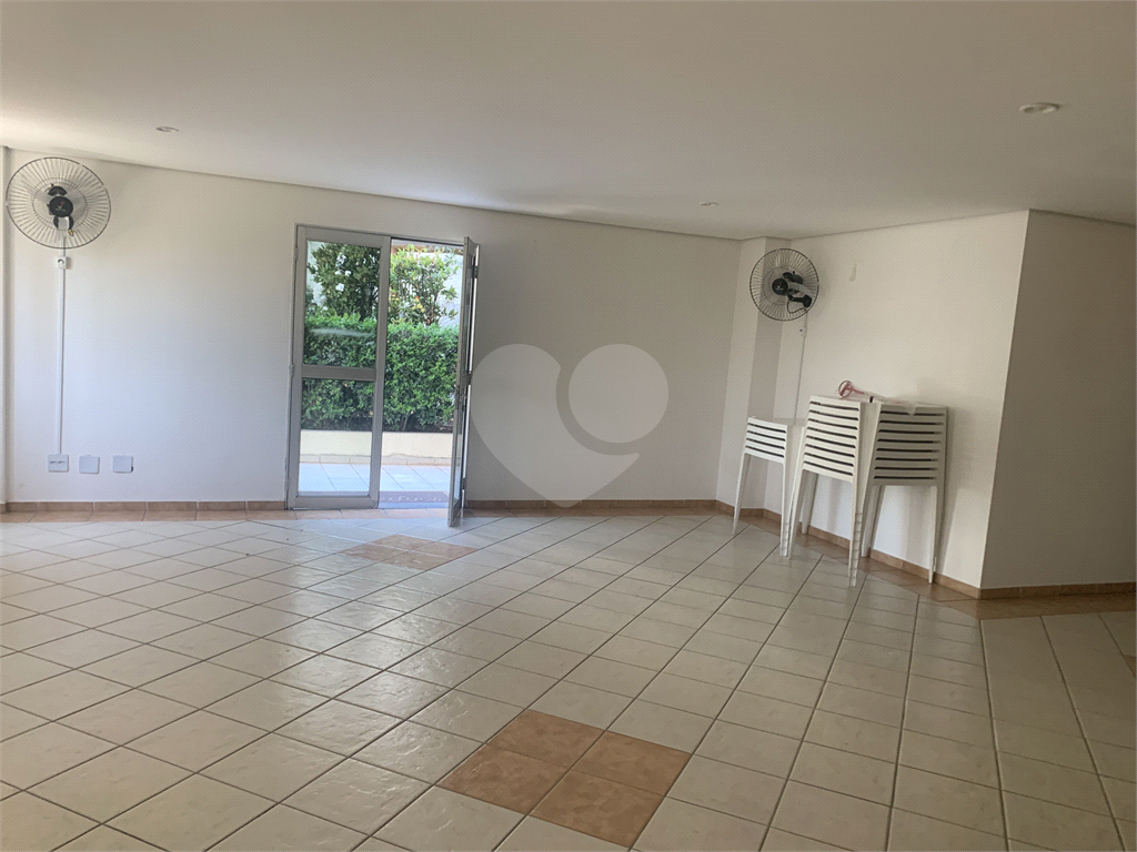 Apartamento para locação totalmente mobiliado 2 dormitórios e uma Vaga