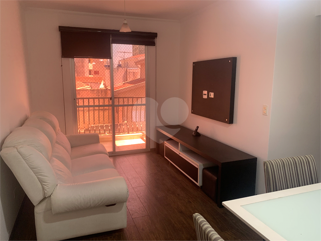 Apartamento para locação totalmente mobiliado 2 dormitórios e uma Vaga