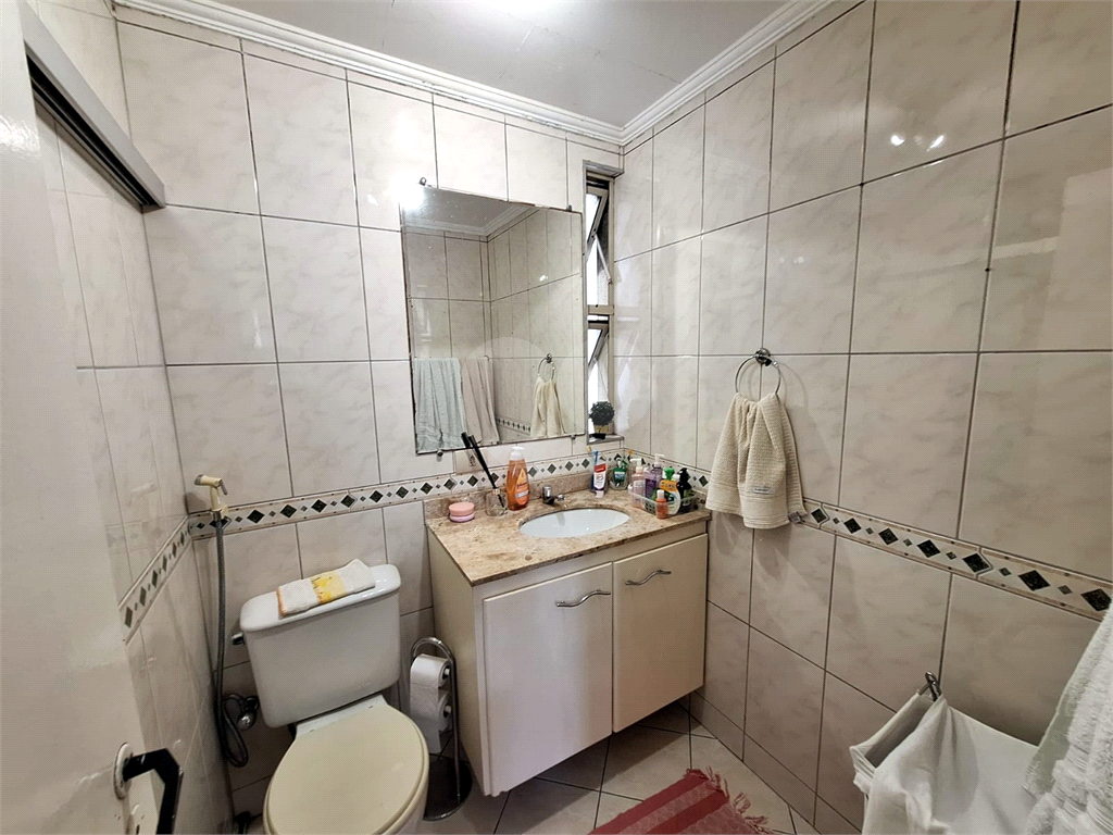 Apartamento à venda com 3 quartos, 60m² - Foto 21