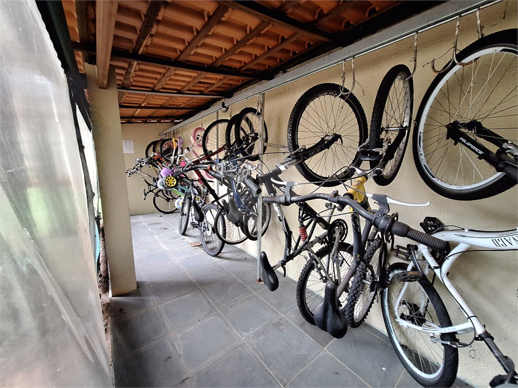 Apartamento à venda com 3 quartos, 60m² - Foto 22