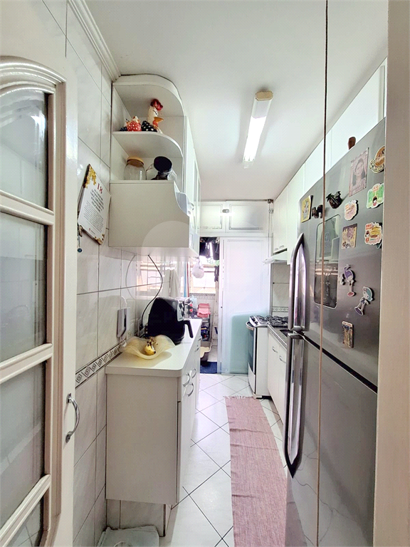 Apartamento à venda com 3 quartos, 60m² - Foto 16