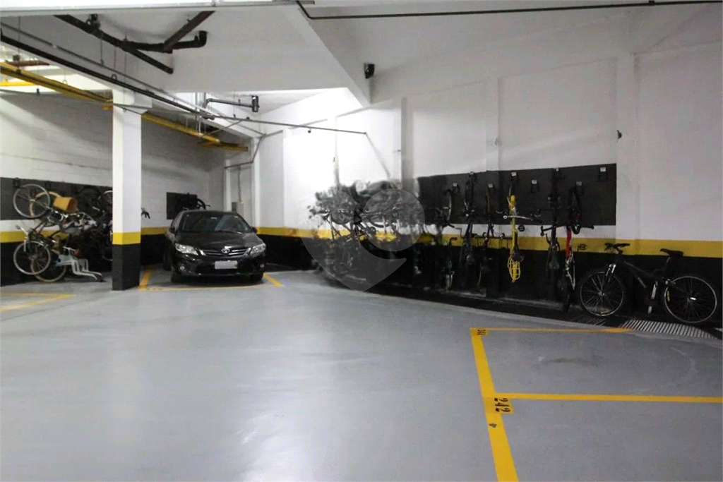 Apartamento Vila Olímpia 2 suítes e 2 vagas de garagem 