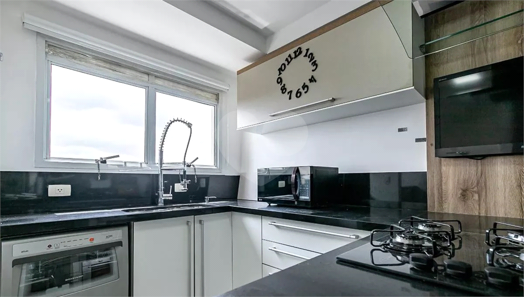 Apartamento Vila Olímpia 2 suítes e 2 vagas de garagem 