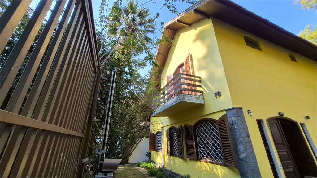 Casa ampla em terreno de 1.000m² – Vila Albertina Tremembé