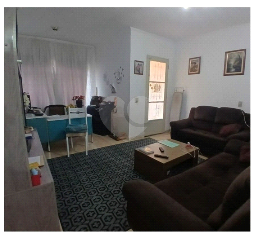 Casa à venda com 3 quartos, 132m² - Foto 2