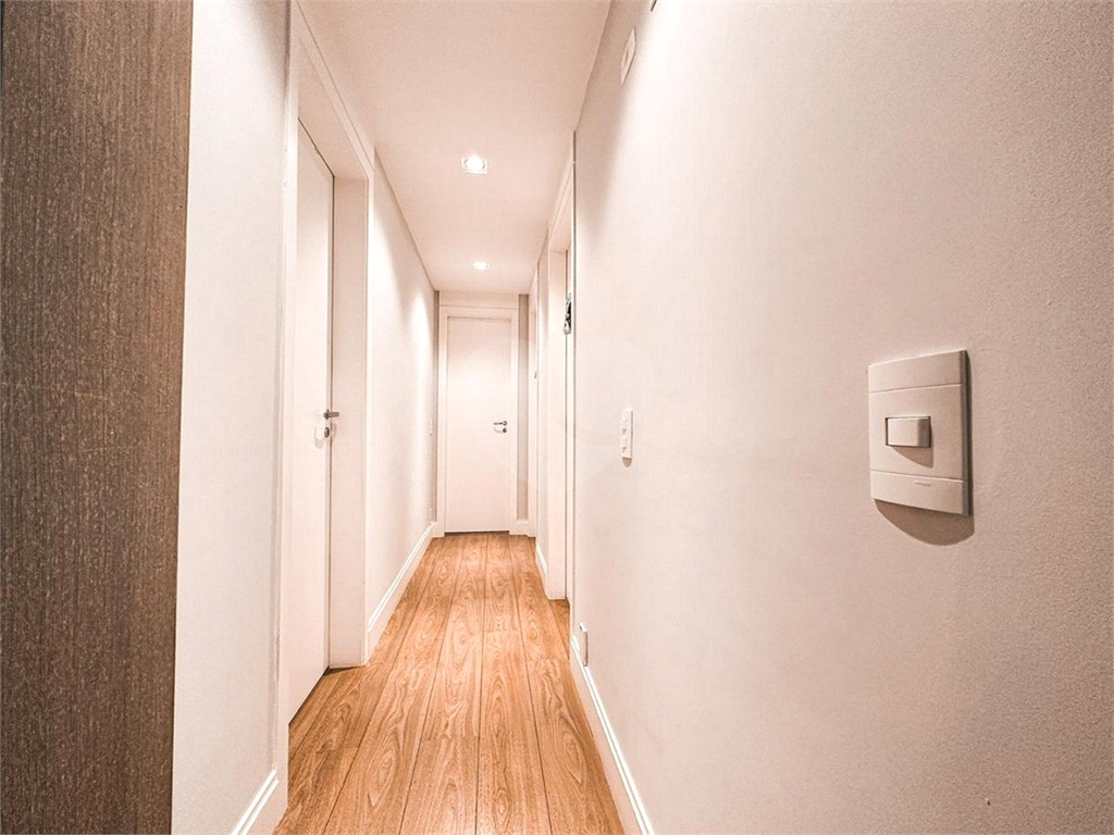 APARTAMENTO em BARRA FUNDA