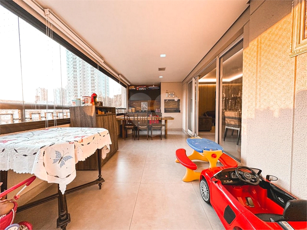 APARTAMENTO em BARRA FUNDA