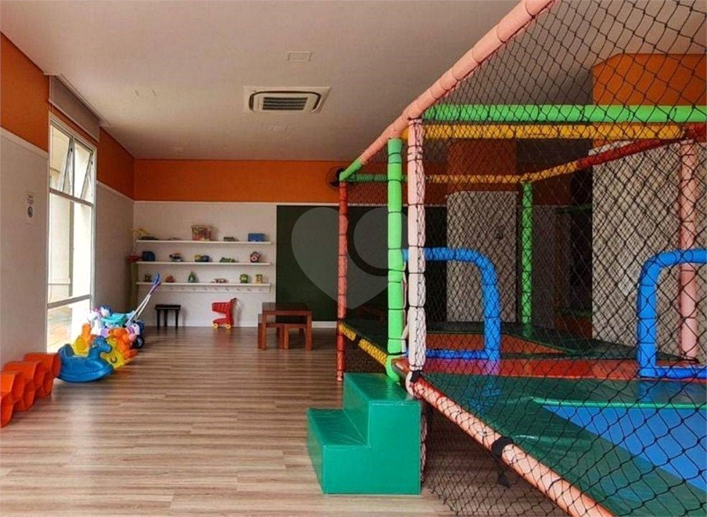 APARTAMENTO em BARRA FUNDA
