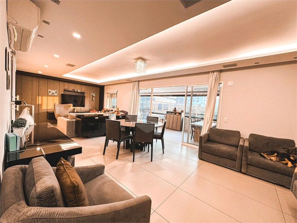 APARTAMENTO em BARRA FUNDA