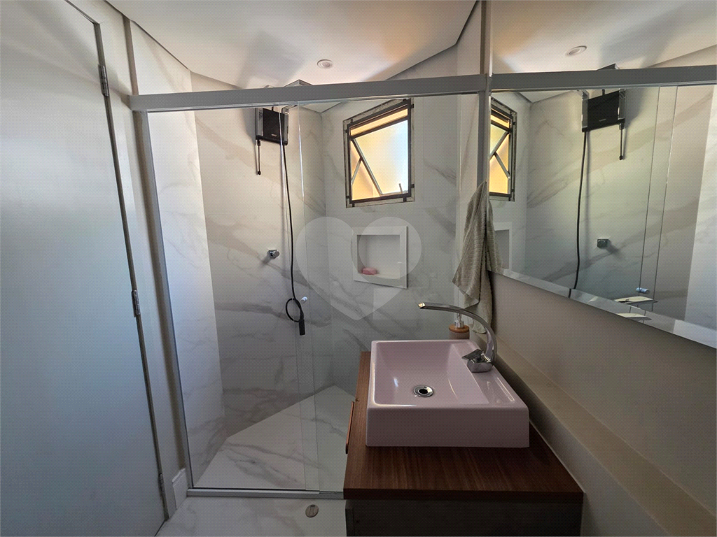 APARTAMENTO em SANTANA
