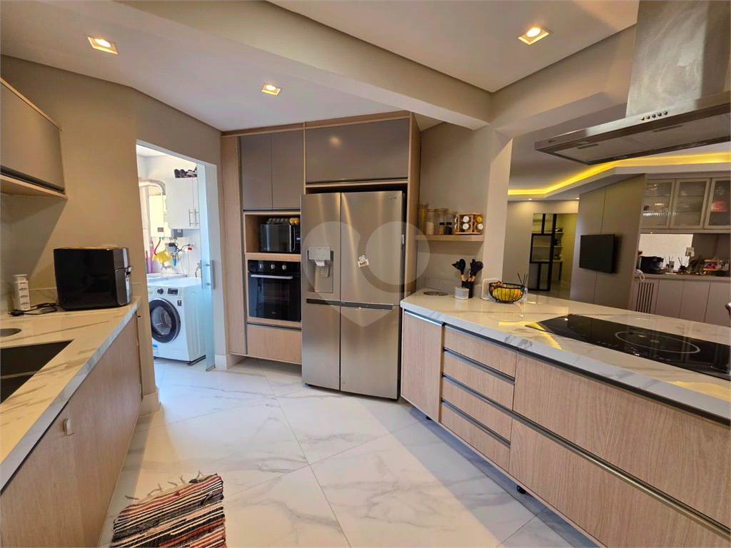 APARTAMENTO em SANTANA