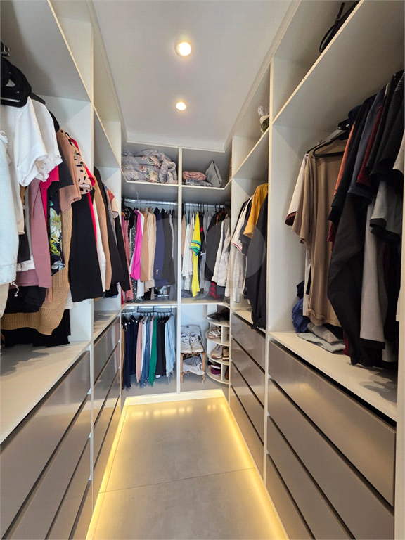 APARTAMENTO em SANTANA