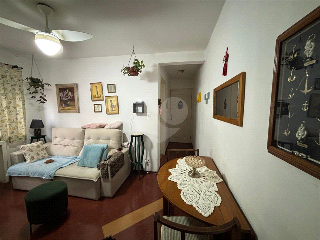 Apartamento à Venda - Santana, Região da Santa Terezinha com 2 quartos, 1 vaga de garagem 