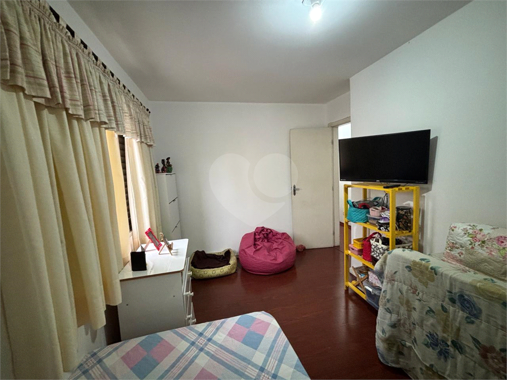 Apartamento à Venda - Santana, Região da Santa Terezinha com 2 quartos, 1 vaga de garagem 