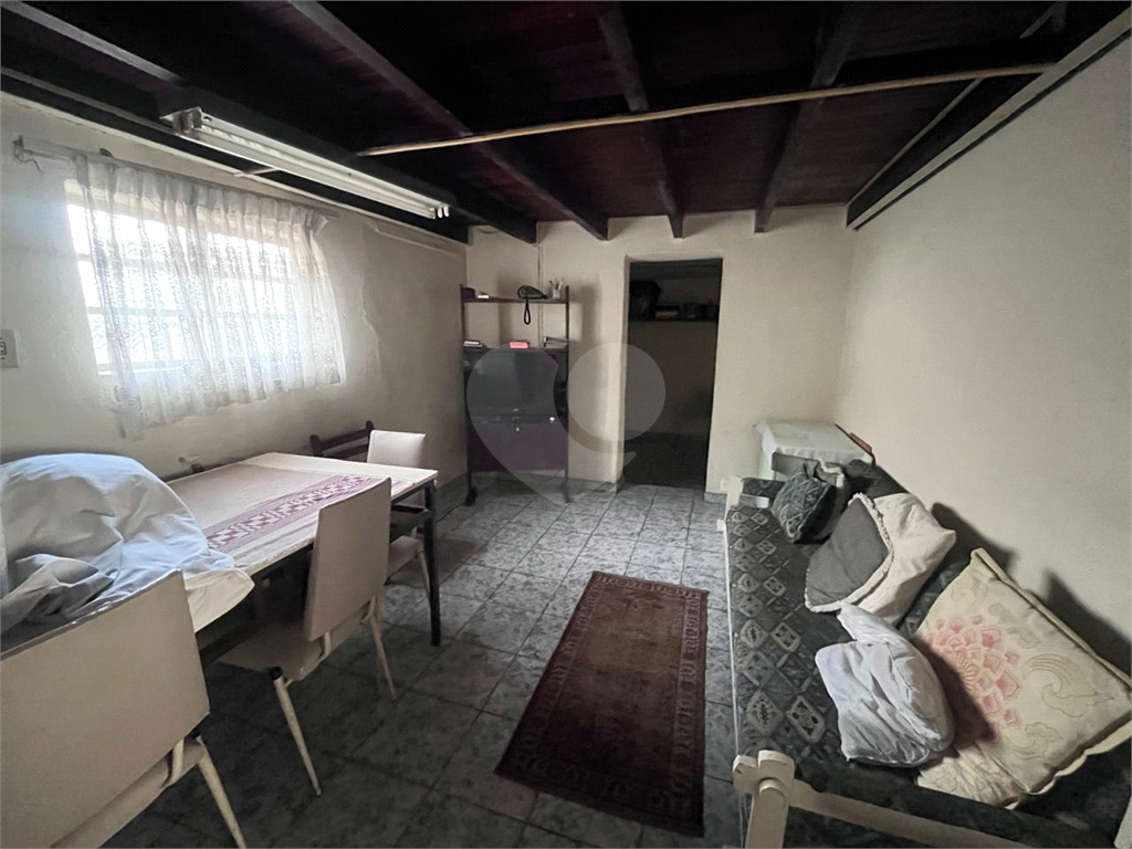 Casa Antiga e Isolada à Venda – Parada Inglesa