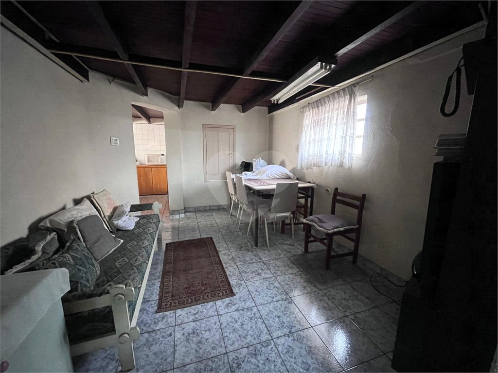 Casa Antiga e Isolada à Venda – Parada Inglesa