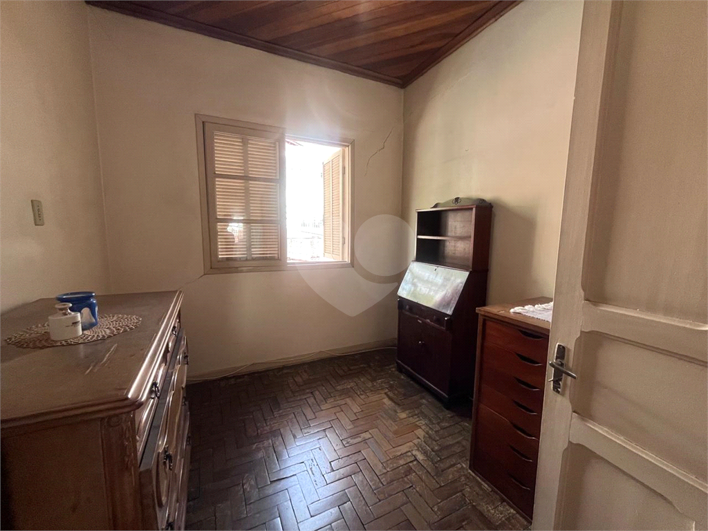 Casa Antiga e Isolada à Venda – Parada Inglesa
