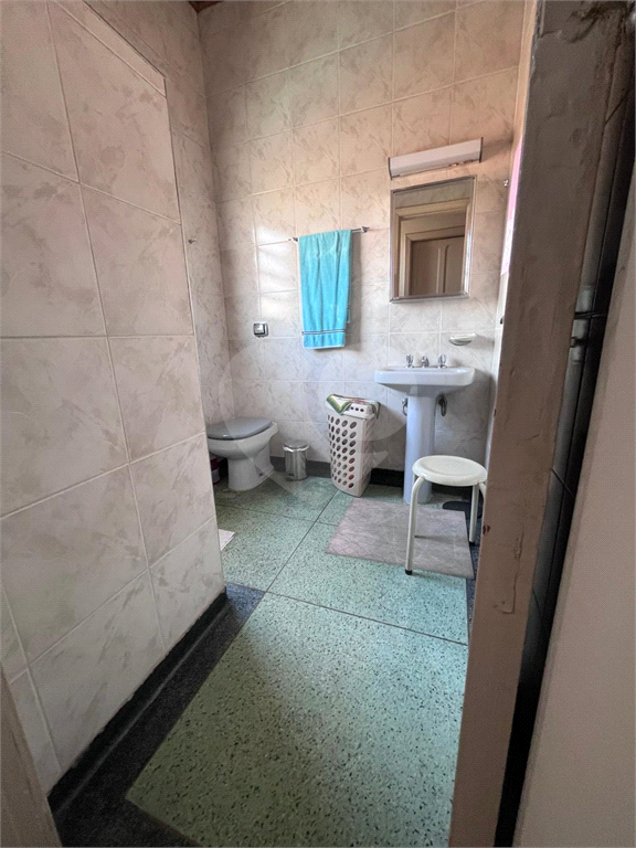 Casa Antiga e Isolada à Venda – Parada Inglesa