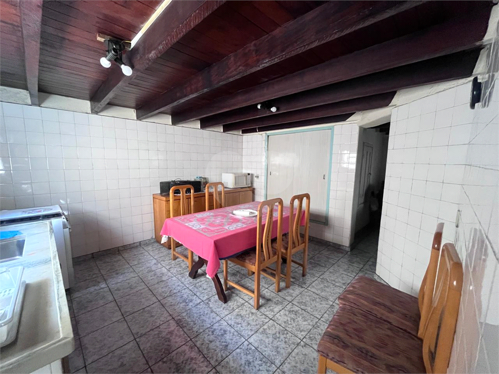 Casa Antiga e Isolada à Venda – Parada Inglesa