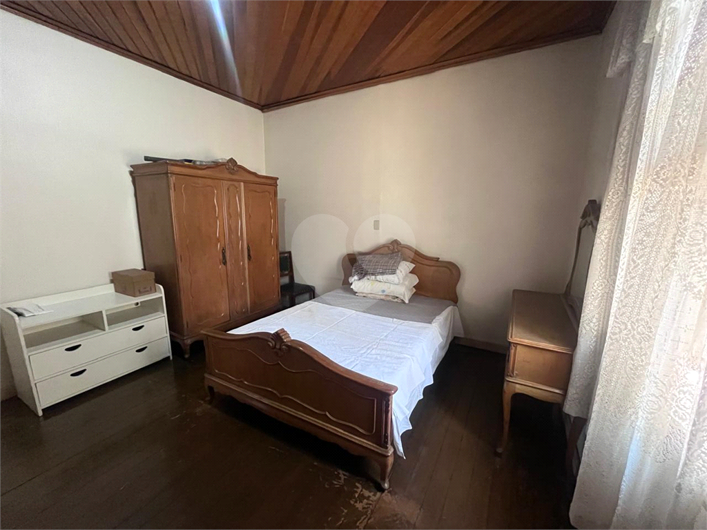Casa Antiga e Isolada à Venda – Parada Inglesa