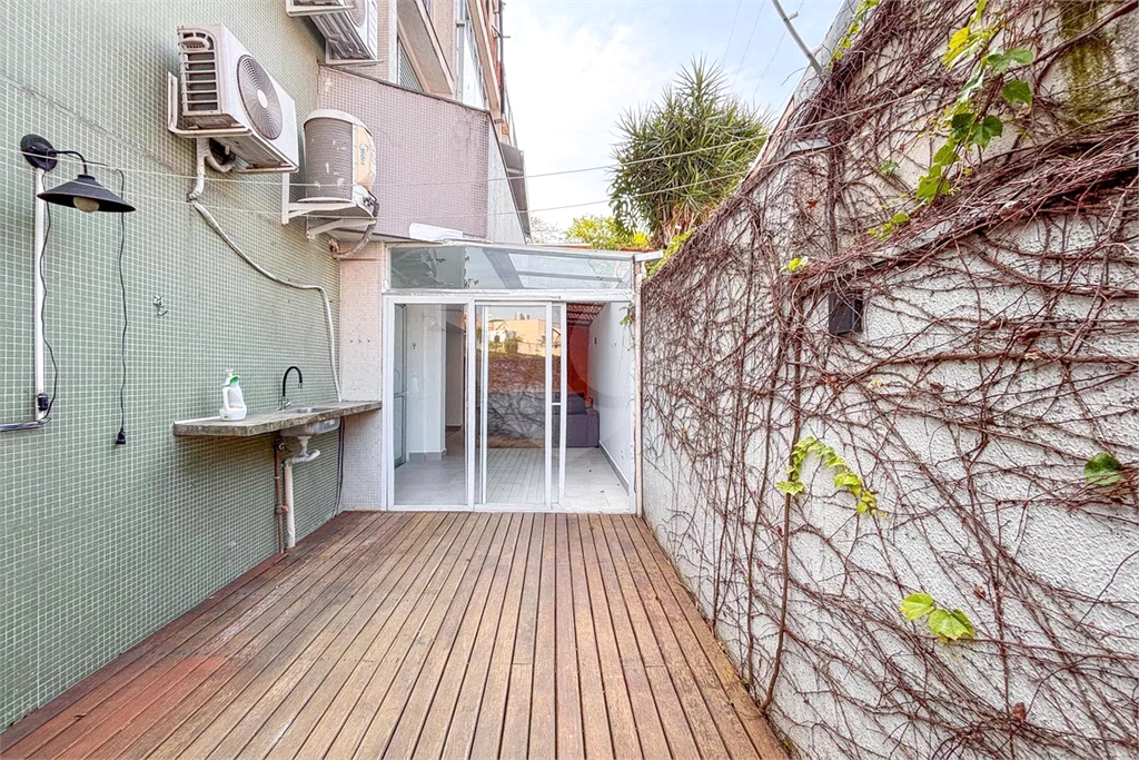 Apartamento Garden 2 dormitórios, sendo 1 suíte e 2 vagas de garagem 