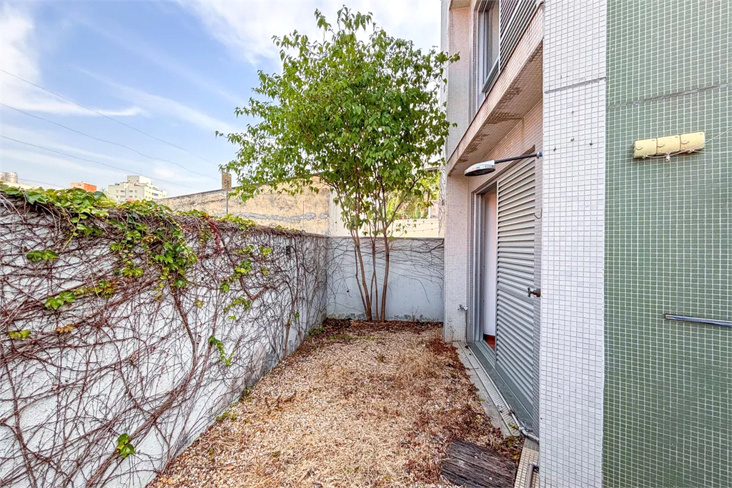 Apartamento Garden 2 dormitórios, sendo 1 suíte e 2 vagas de garagem 