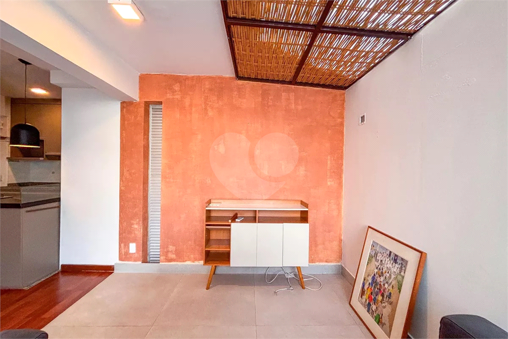 Apartamento Garden 2 dormitórios, sendo 1 suíte e 2 vagas de garagem 