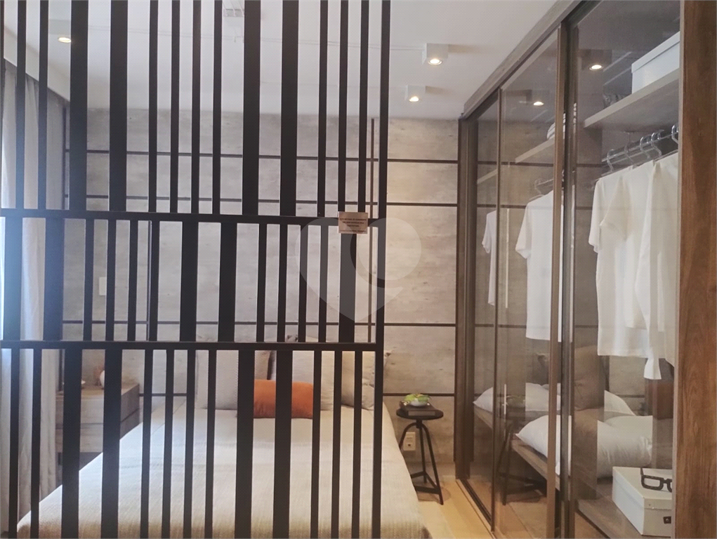 APARTAMENTO em PINHEIROS