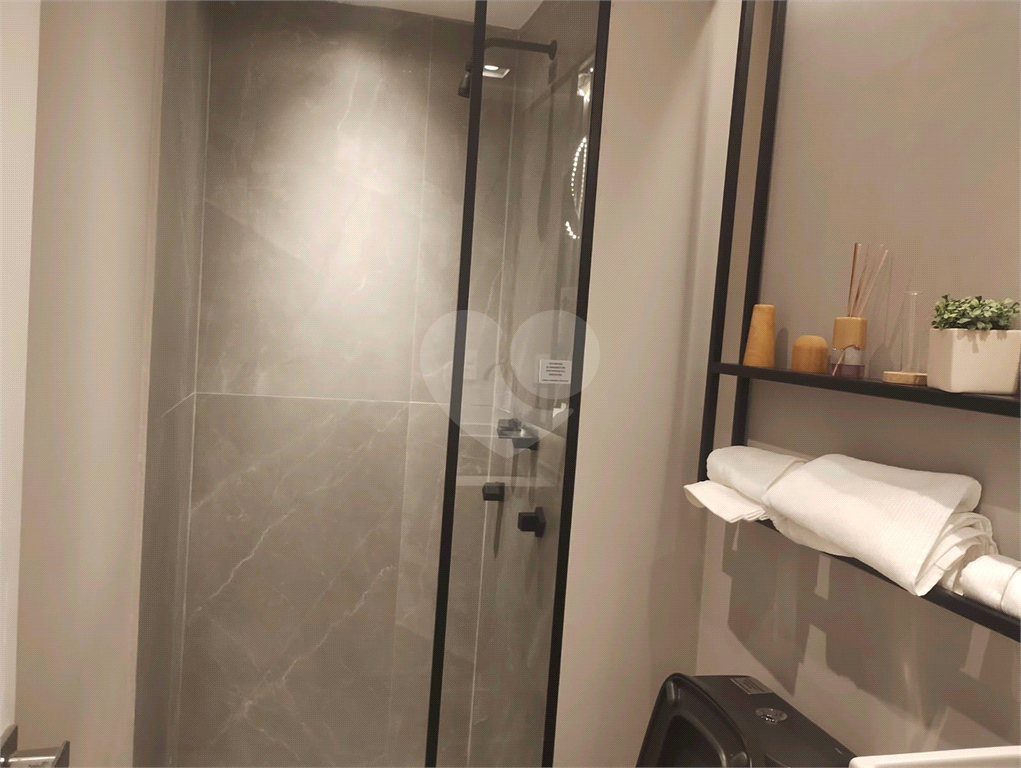 APARTAMENTO em PINHEIROS