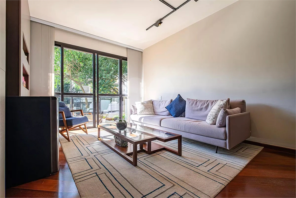 Apartamento Vila Madalena 3 dormitórios, sendo 1 suíte 
