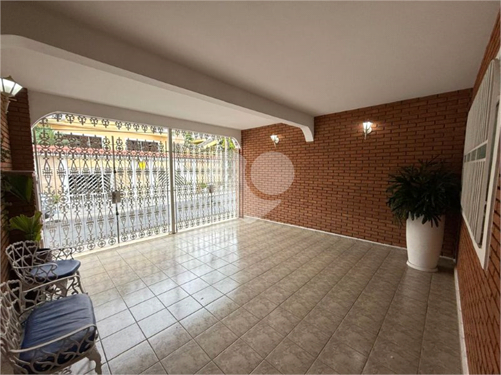 Sobrado à Venda | 150 m² | 3 dormitórios (1 suíte) | 2 vagas no Jaçanã! 