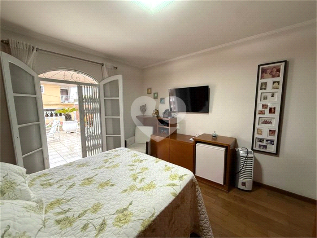 Sobrado à Venda | 150 m² | 3 dormitórios (1 suíte) | 2 vagas no Jaçanã! 
