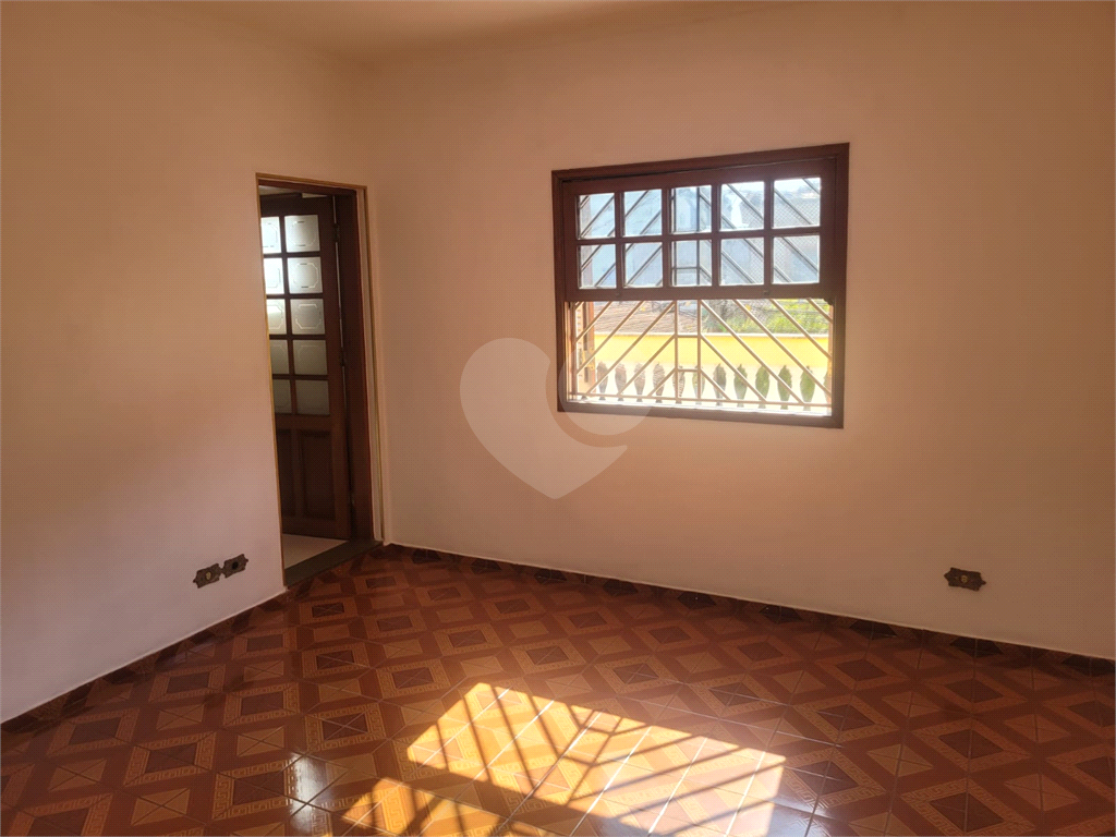 Sobrado à venda na Vila Ester – Espaço e localização privilegiada