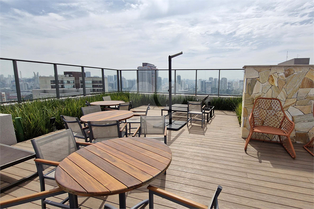 Apartamento Studio - Brooklin - 1 Quarto - Próximo ao Metrô - Venda / Compra