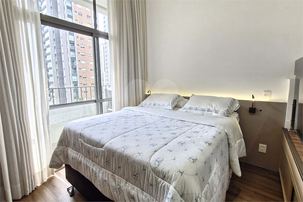 Apartamento Studio - Brooklin - 1 Quarto - Próximo ao Metrô - Venda / Compra
