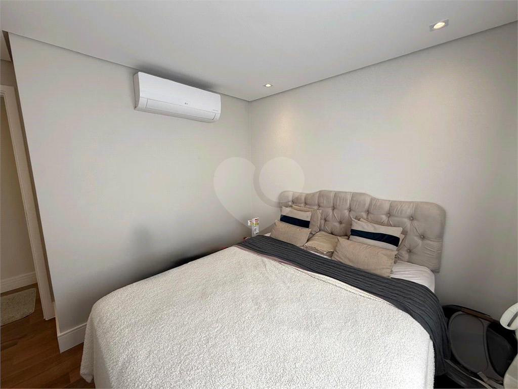 Apartamento à venda com ampla varanda gourmet com churrasqueira, 4 dormitórios, 1 suíte, 2 vagas e lazer completo em GApartamento à venda com ampla varanda gourmet com churrasqueira, 4 dormitórios, 1 suíte, 2 vagas e lazer completo em Guarulhos!