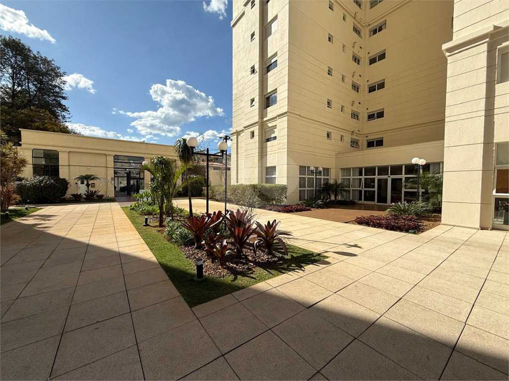 Apartamento à venda com ampla varanda gourmet com churrasqueira, 4 dormitórios, 1 suíte, 2 vagas e lazer completo em GApartamento à venda com ampla varanda gourmet com churrasqueira, 4 dormitórios, 1 suíte, 2 vagas e lazer completo em Guarulhos!