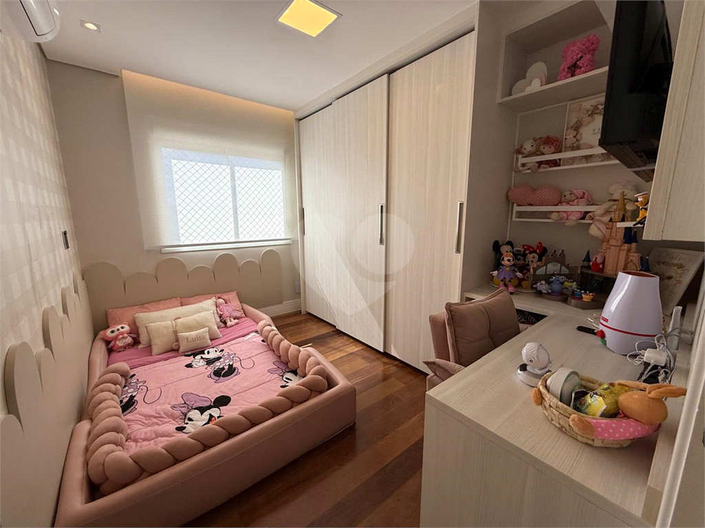 Apartamento à venda com ampla varanda gourmet com churrasqueira, 4 dormitórios, 1 suíte, 2 vagas e lazer completo em GApartamento à venda com ampla varanda gourmet com churrasqueira, 4 dormitórios, 1 suíte, 2 vagas e lazer completo em Guarulhos!