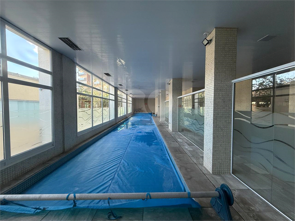 Apartamento à venda com ampla varanda gourmet com churrasqueira, 4 dormitórios, 1 suíte, 2 vagas e lazer completo em GApartamento à venda com ampla varanda gourmet com churrasqueira, 4 dormitórios, 1 suíte, 2 vagas e lazer completo em Guarulhos!