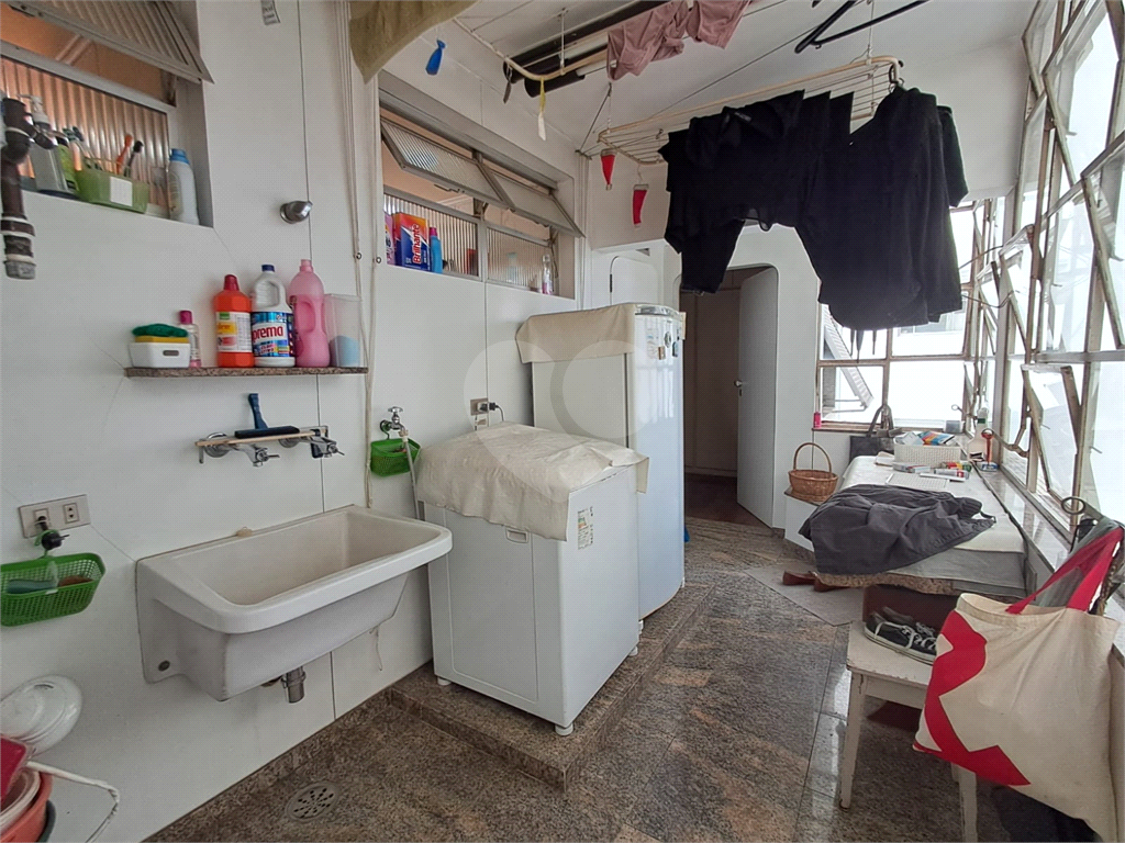 Imóvel 167m² com 3 quartos, sala de estar de 3 ambientes 1 vaga de garagem Perdizes