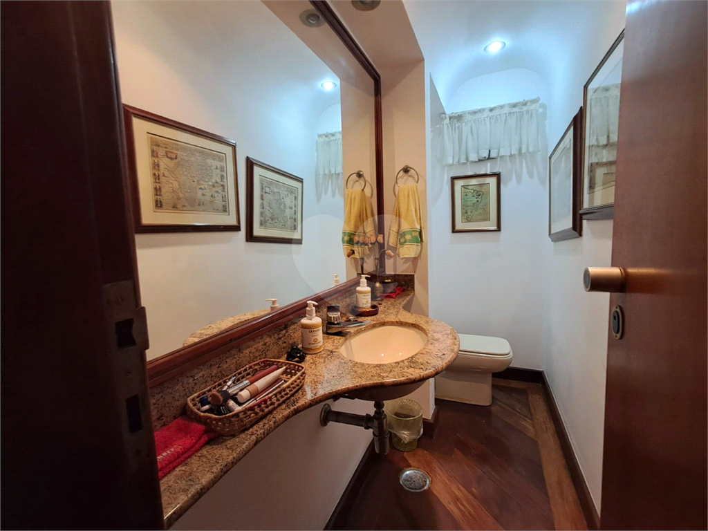 Imóvel 167m² com 3 quartos, sala de estar de 3 ambientes 1 vaga de garagem Perdizes