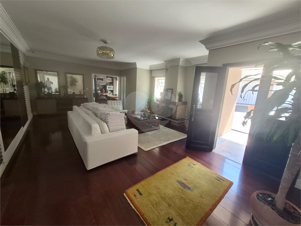 Casa de Condomínio à venda e aluguel com 5 quartos, 244m² - Foto 27