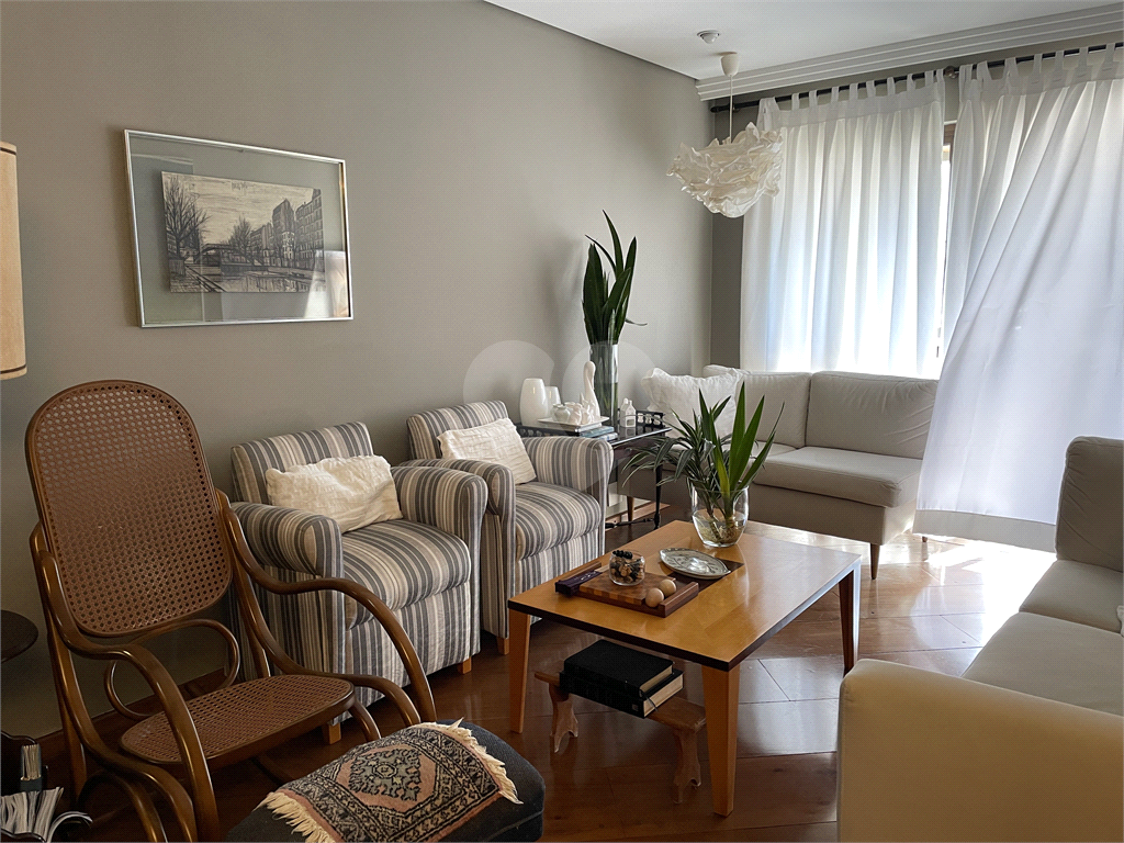 Apartamento 3 quartos nas Perdizes - Condominio com Jardim nas Perdizes