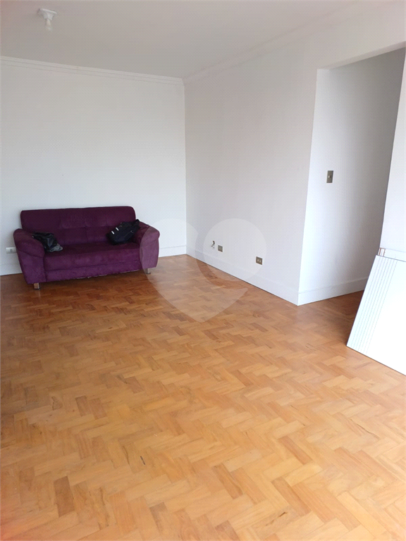 Apartamento com 3 dormitórios e 1 vaga em Santana, próximo do metrô.