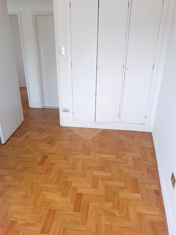 Apartamento com 3 dormitórios e 1 vaga em Santana, próximo do metrô.