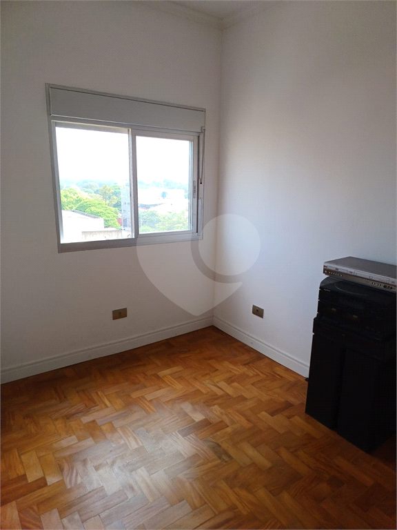 Apartamento com 3 dormitórios e 1 vaga em Santana, próximo do metrô.