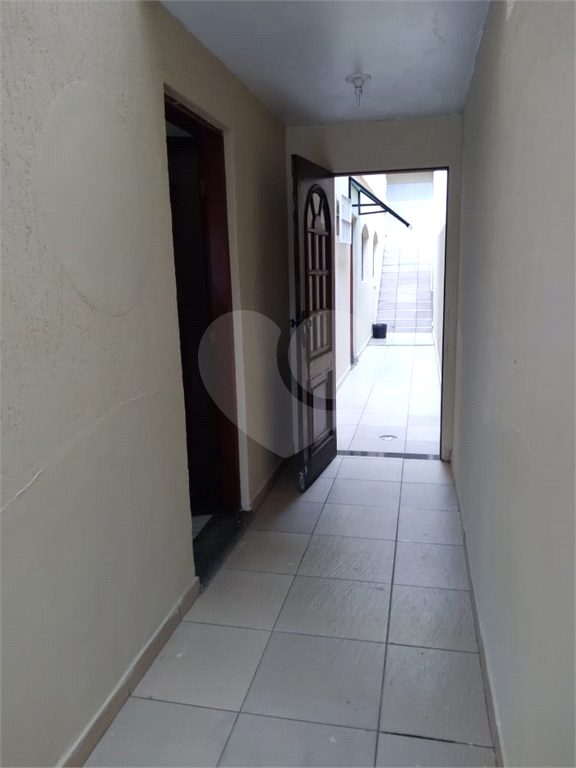 Sobrado em rua comercial excelente oportunidade para investidores no Bairro Continental II, Guarulhos SP,