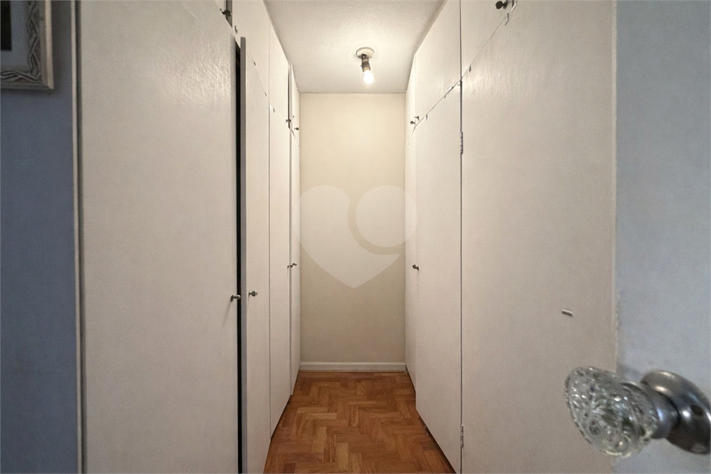 apto 4 quartos + 1 suite + 1 vaga de garagem - MANSÃO RIMBAUD